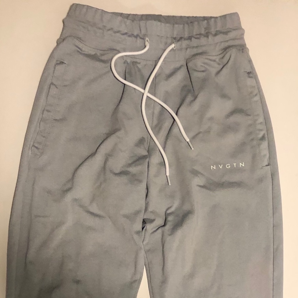 NVGTN Joggers Silver Mist / Gray, Small